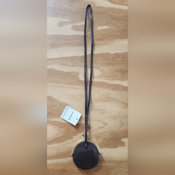 Coach Circle Kisslock Pouch - Picture 7 of 9